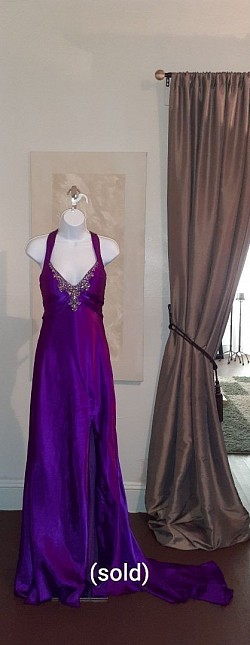 SOLD | Purple evening gown Long & Flowing Prom Dress Vintage S